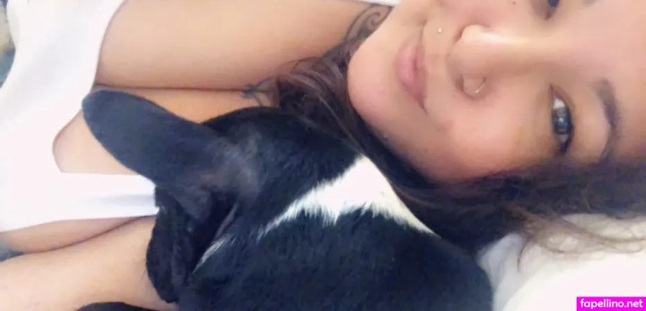 Mel Cupcake OnlyFans Thumbnail #DZc4x8r2iX