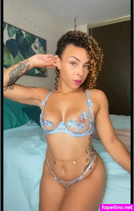 Mel Fabre OnlyFans Thumbnail #MgSJBsRdFX