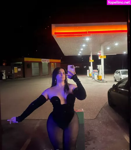 Mel Farahmand OnlyFans Thumbnail #naqj2E0qba