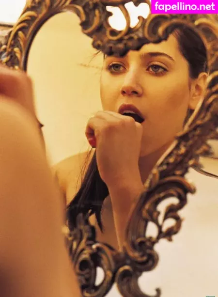 Mel Lisboa OnlyFans Thumbnail #DZlDkBauLL