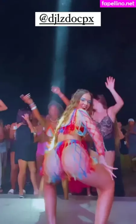 Mel Maia OnlyFans Thumbnail #Wp86FHuNdw