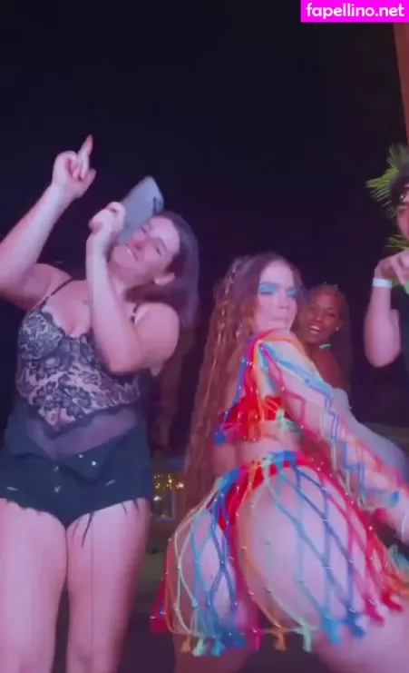 Mel Maia OnlyFans Thumbnail #X1LNGw8D6X