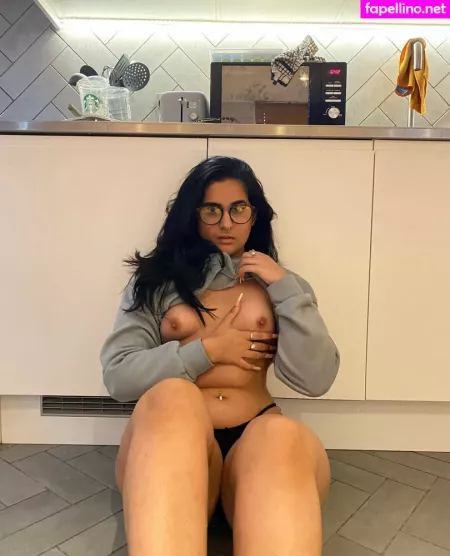 Mel OnlyFans Thumbnail #tiYxQ8PU9W