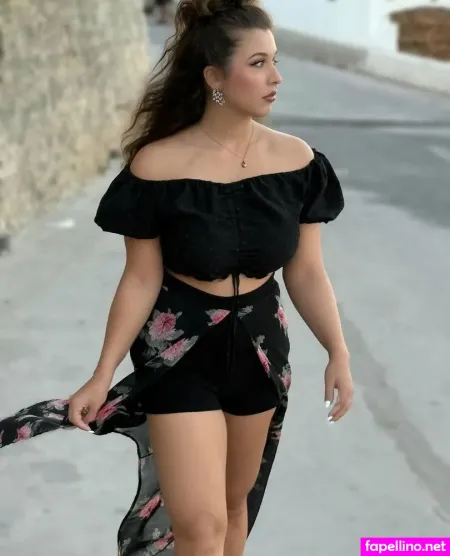 Mel0dytv OnlyFans Thumbnail #zVBtbgYAJB