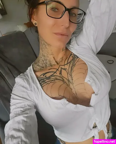 Mela Swe OnlyFans Thumbnail #e0RgPK2vqn