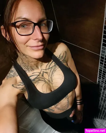 Mela Swe Main Profile Photo