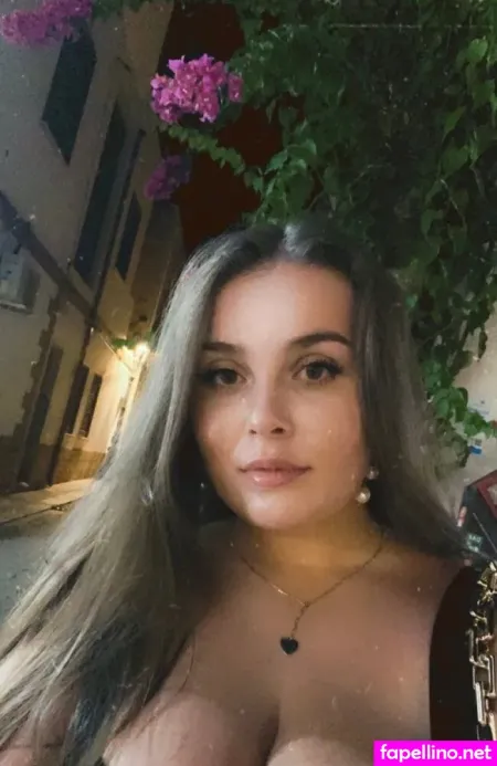 Melacaramella OnlyFans Thumbnail #9f32cKd9ob