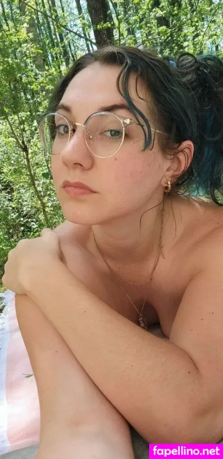 Melancholymoonjpg OnlyFans Thumbnail #25CYrt9axS