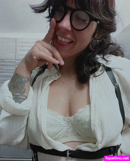 Melanconia Moon OnlyFans Thumbnail #iR7yxYxsIN