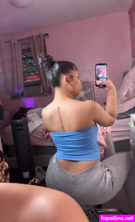 Melaniagiannaa OnlyFans Thumbnail #8HoS8MwEFd