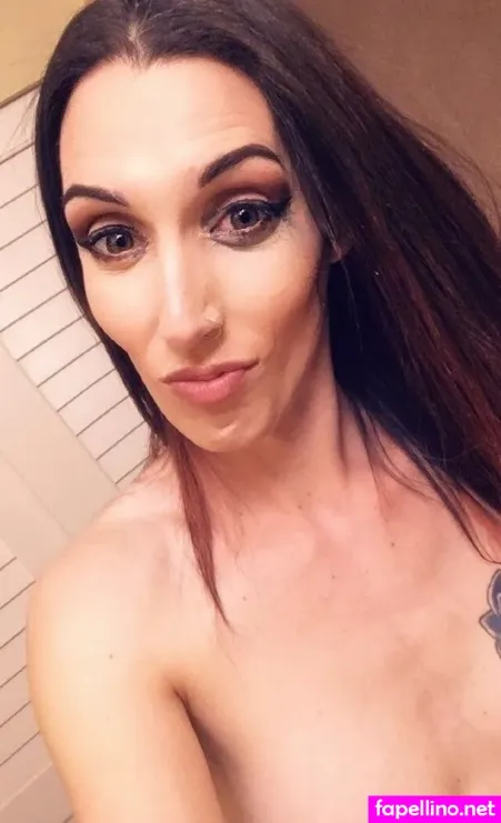 Melanie Brooks 1 OnlyFans Thumbnail #M4M2nH6pSj