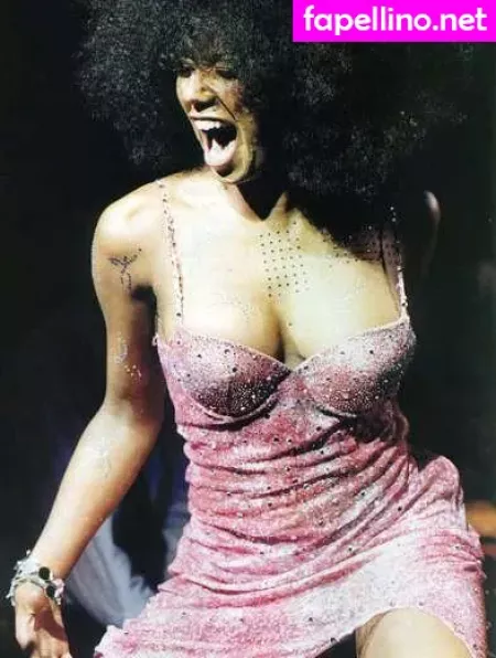 Melanie Brown OnlyFans Thumbnail #7Kr9QbMFzw