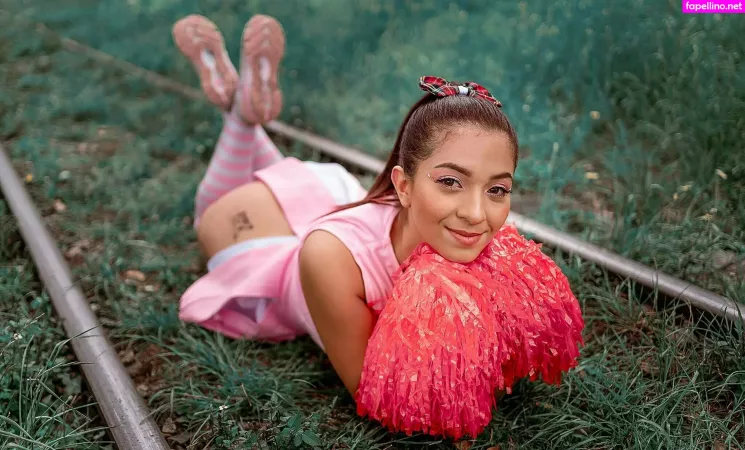 Melanie Clark OnlyFans Thumbnail #0k5yegW0cR