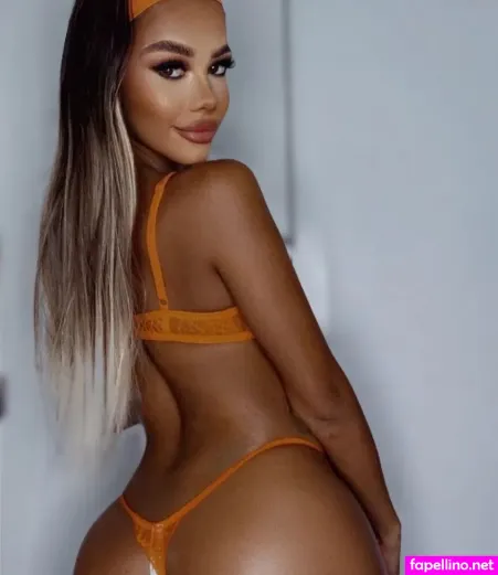 Melanie Collett OnlyFans Thumbnail #BF52kXpcJQ