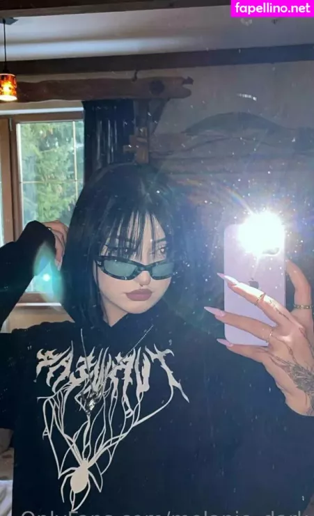 Melanie Dark OnlyFans Thumbnail #8PSDFy2SCs