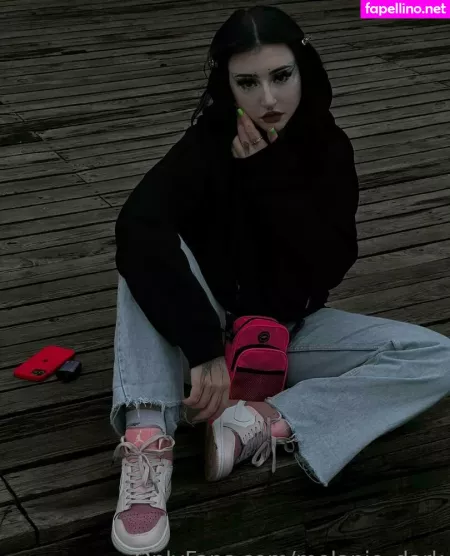 Melanie Dark OnlyFans Thumbnail #yTkuifhWwo