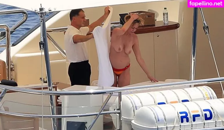 Melanie Griffith OnlyFans Thumbnail #lNUMopYtJD