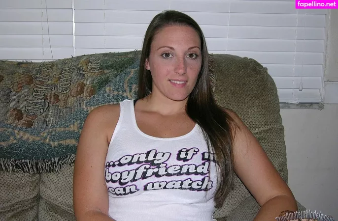 Melanie Hicks OnlyFans Thumbnail #lbAaTUIB65