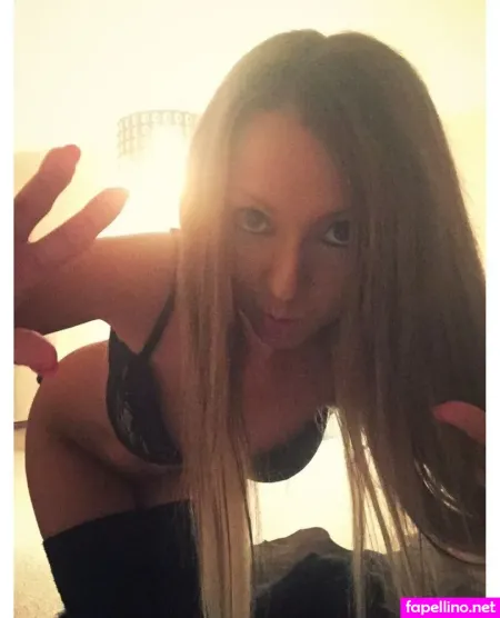 Melanie Hirsch OnlyFans Thumbnail #uLn5Ebia9q