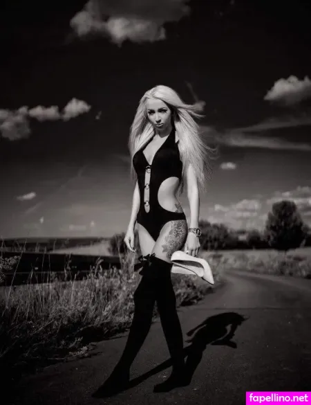 Melanie Hirsch OnlyFans Thumbnail #xKqZCSJ6VJ