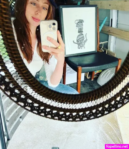 Melanie Leishman OnlyFans Thumbnail #37fhHYJftD