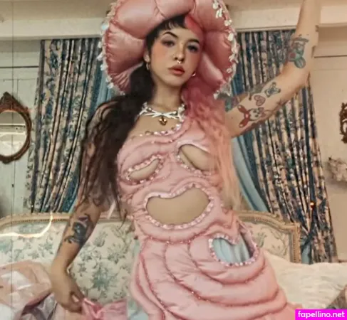 Melanie Martinez OnlyFans Thumbnail #7mzLcuMymz