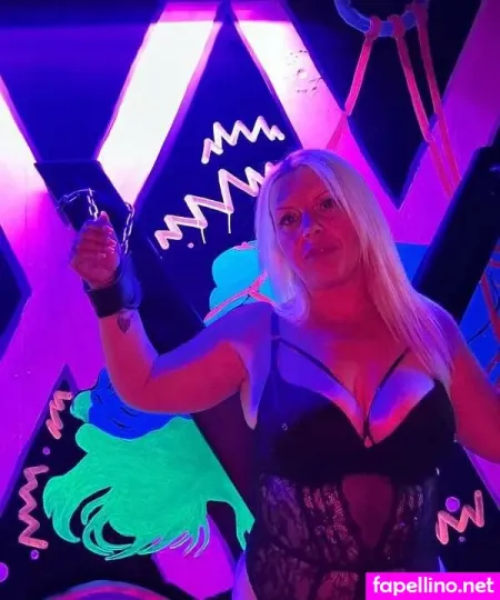 Melanie Moore OnlyFans Thumbnail #LUv7dub4bj