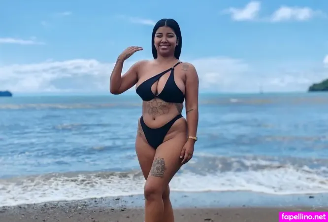 Melanie Noelia OnlyFans Thumbnail #KBIsIYoL7i