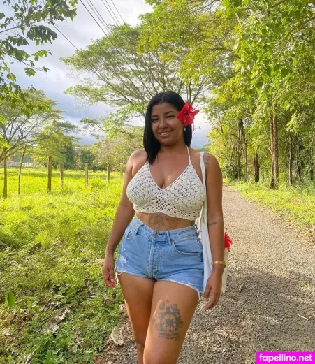 Melanie Noelia OnlyFans Thumbnail #KFLmzC44am