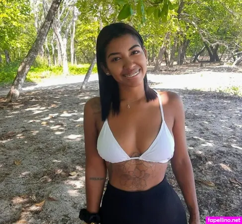 Melanie Noelia OnlyFans Thumbnail #k90LWH0BP2