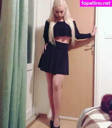 Melanie Pietrzak OnlyFans Thumbnail #HhHL0hIxkq