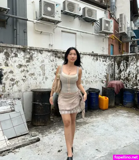 Melanie Wee OnlyFans Thumbnail #1jOt7ooxFd