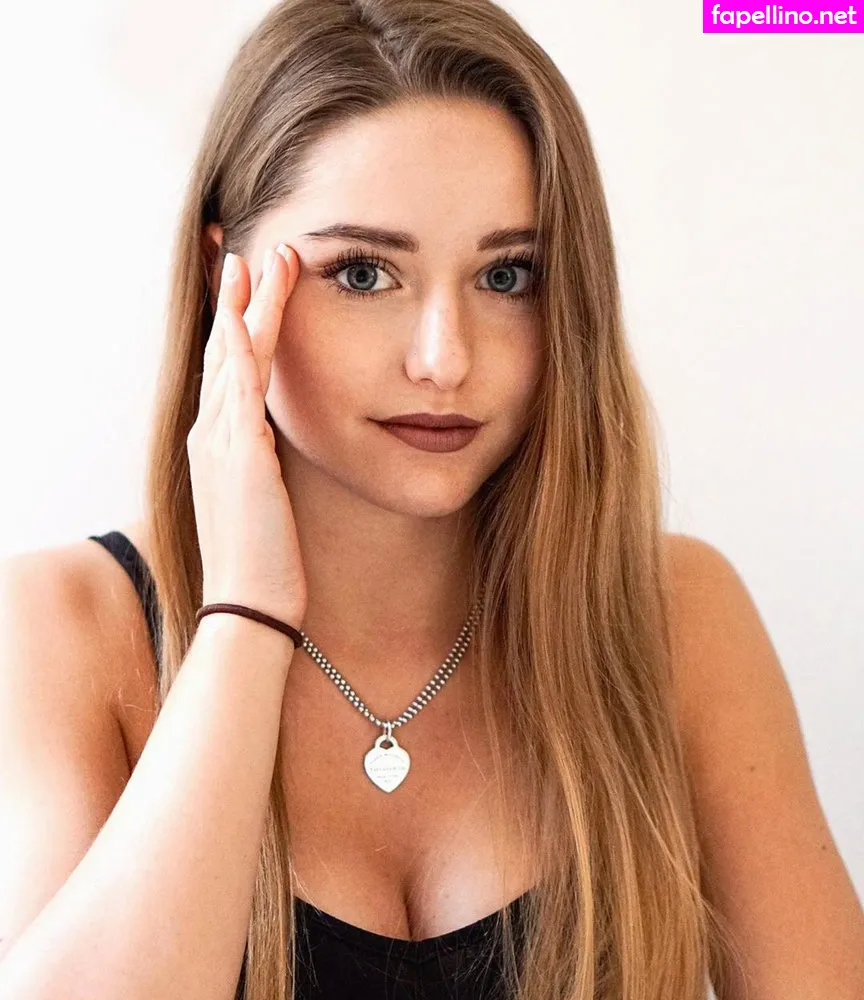 Melanie Hoepfl, hautcouture, melaniehfl, melaniehicksxxx Nude Leaked OnlyFans Photo #KXpjSHQWTt