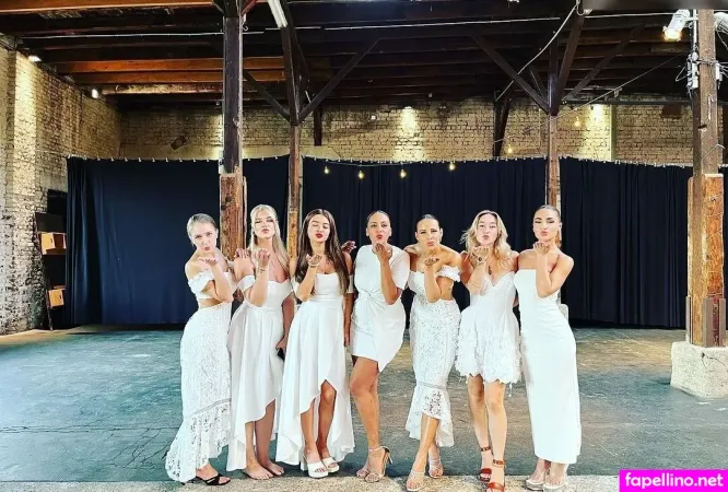 Melaniethrr OnlyFans Thumbnail #YOo2Vggurc