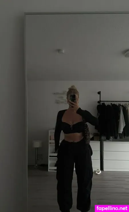 Melaniethrr OnlyFans Thumbnail #lXRK7JZyug