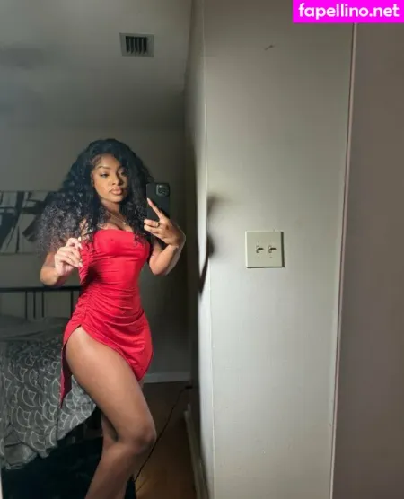 Melanincakes OnlyFans Thumbnail #FIWtdFzvE1