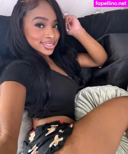 Melanincakes OnlyFans Thumbnail #Q6d3HCp9Nv