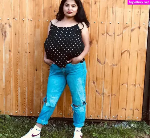 Melannia OnlyFans Thumbnail #6yDkeImQtR