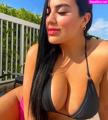 Melany Fernandez OnlyFans Thumbnail #ixAuwOcKSW