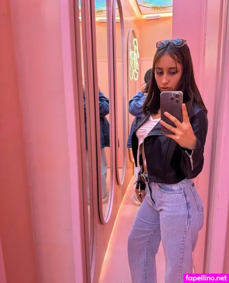 Melany Swann OnlyFans Thumbnail #AUjJMwUhhN