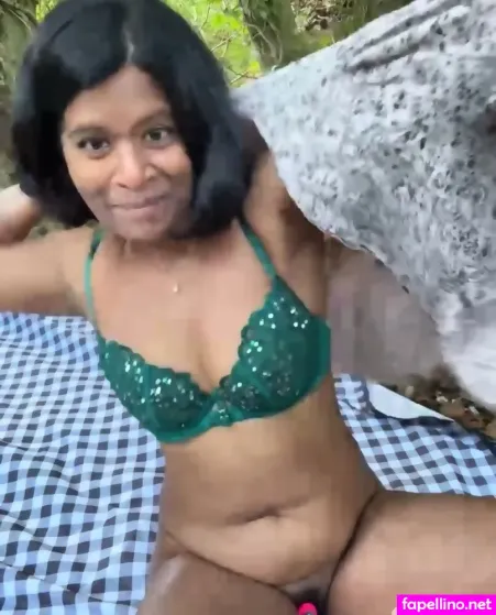 Melarose82 OnlyFans Thumbnail #gXt4iadMFd