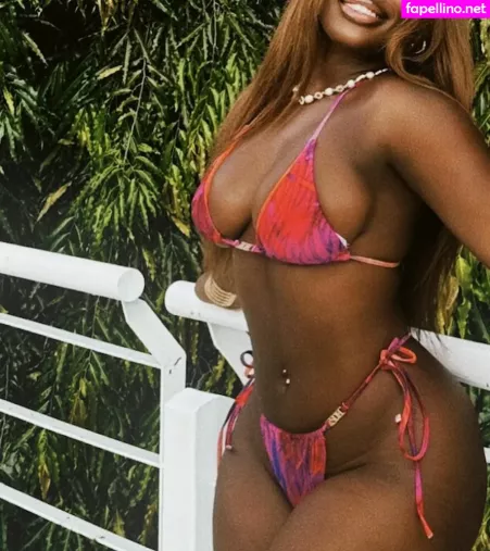 Melaxgoddess OnlyFans Thumbnail #YejujpZ1Sf