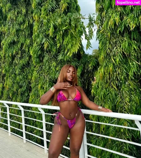 Melaxgoddess OnlyFans Thumbnail #oK5bzrwyJP