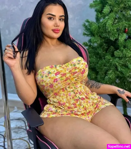 Melek Azad OnlyFans Thumbnail #pNe4Jb0pnt