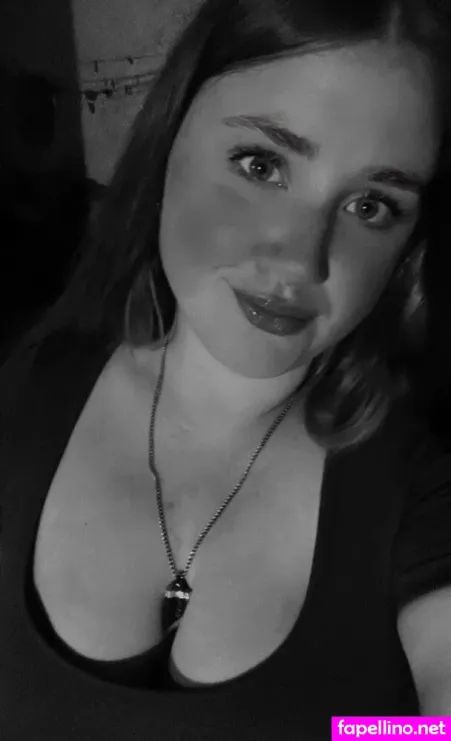 Melgoddess2 OnlyFans Thumbnail #65PW5hlvzn