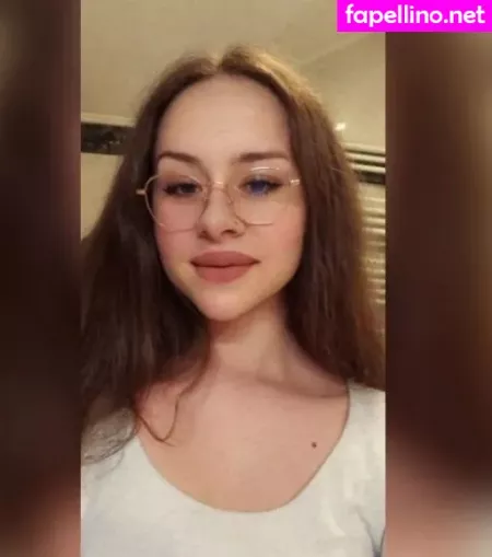 Meli Hold OnlyFans Thumbnail #ZZlEPmHBf3