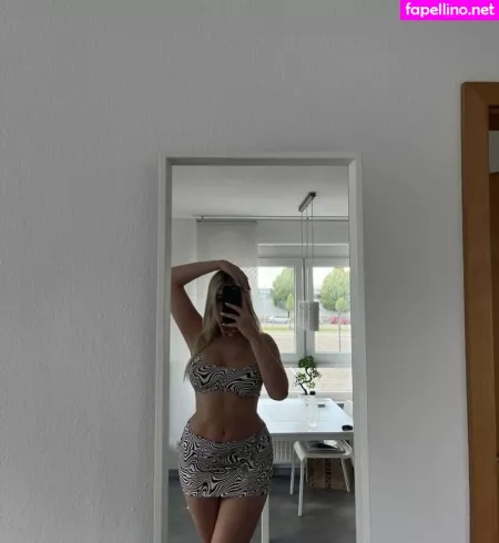 Meli1710 OnlyFans Thumbnail #Uguco4jSlk