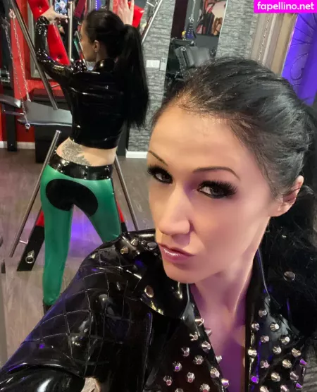 Melideluxe OnlyFans Thumbnail #XcPV7mAbif