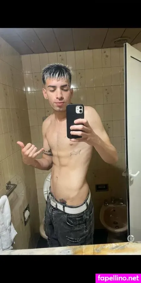 Meliioff OnlyFans Thumbnail #JIz1b8HcQM