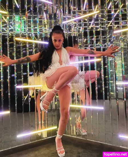 Melike Erdim OnlyFans Thumbnail #6PrfOj51rN